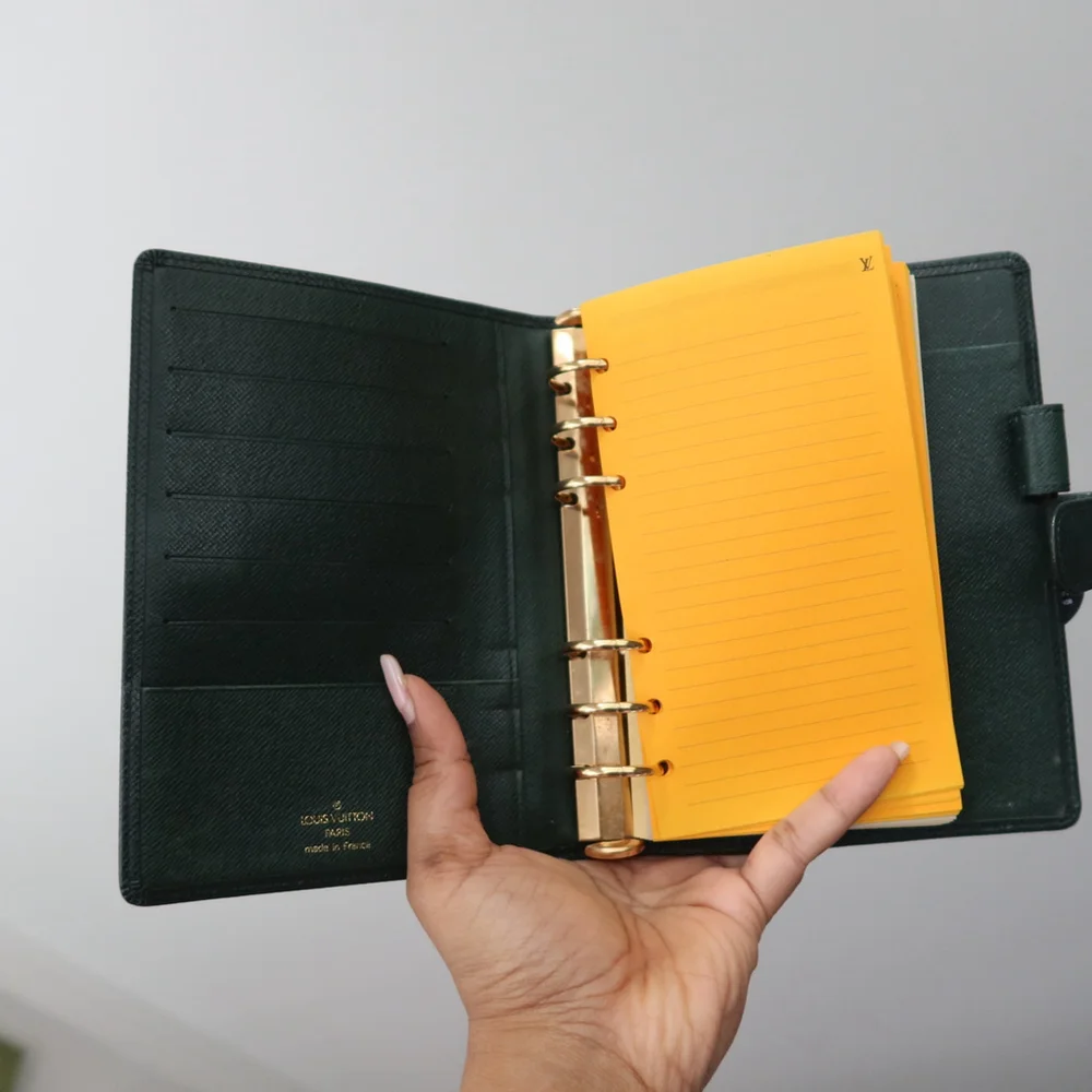 Louis Vuitton Taiga Medium Ring Agenda Cover Épicéa Green